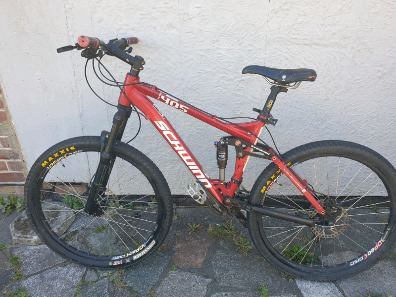 schwinn 405 mountain bike